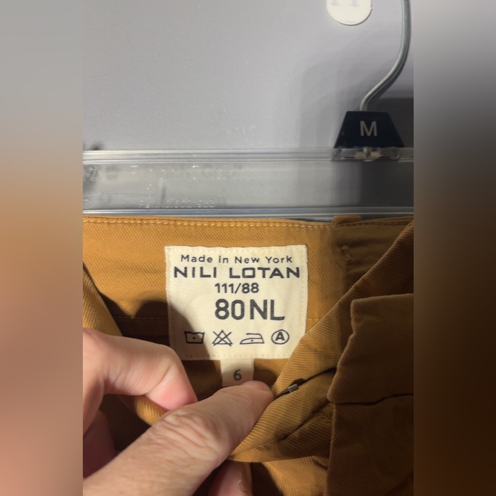 Nili Lotan Paris Pant in Fawn Size 6 - Picture 3 of 5